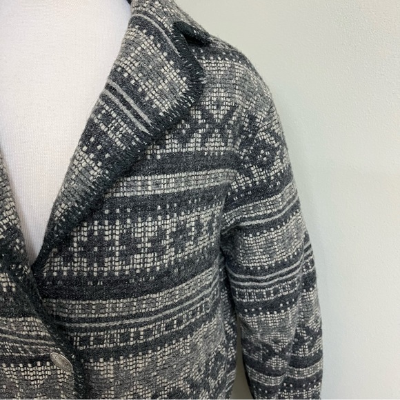 Vintage Woolrich Blanket Coat Aztec Print Size Small Made in USA - Picture 2 of 9